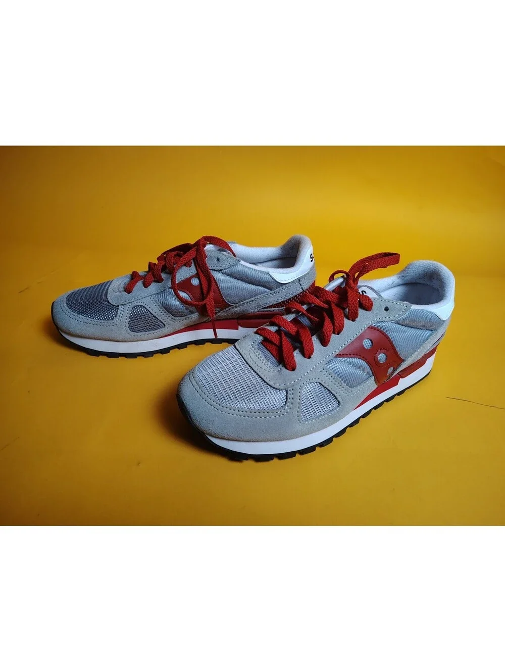 Size 7.5 - Saucony Shadow Original Grey Red Mens